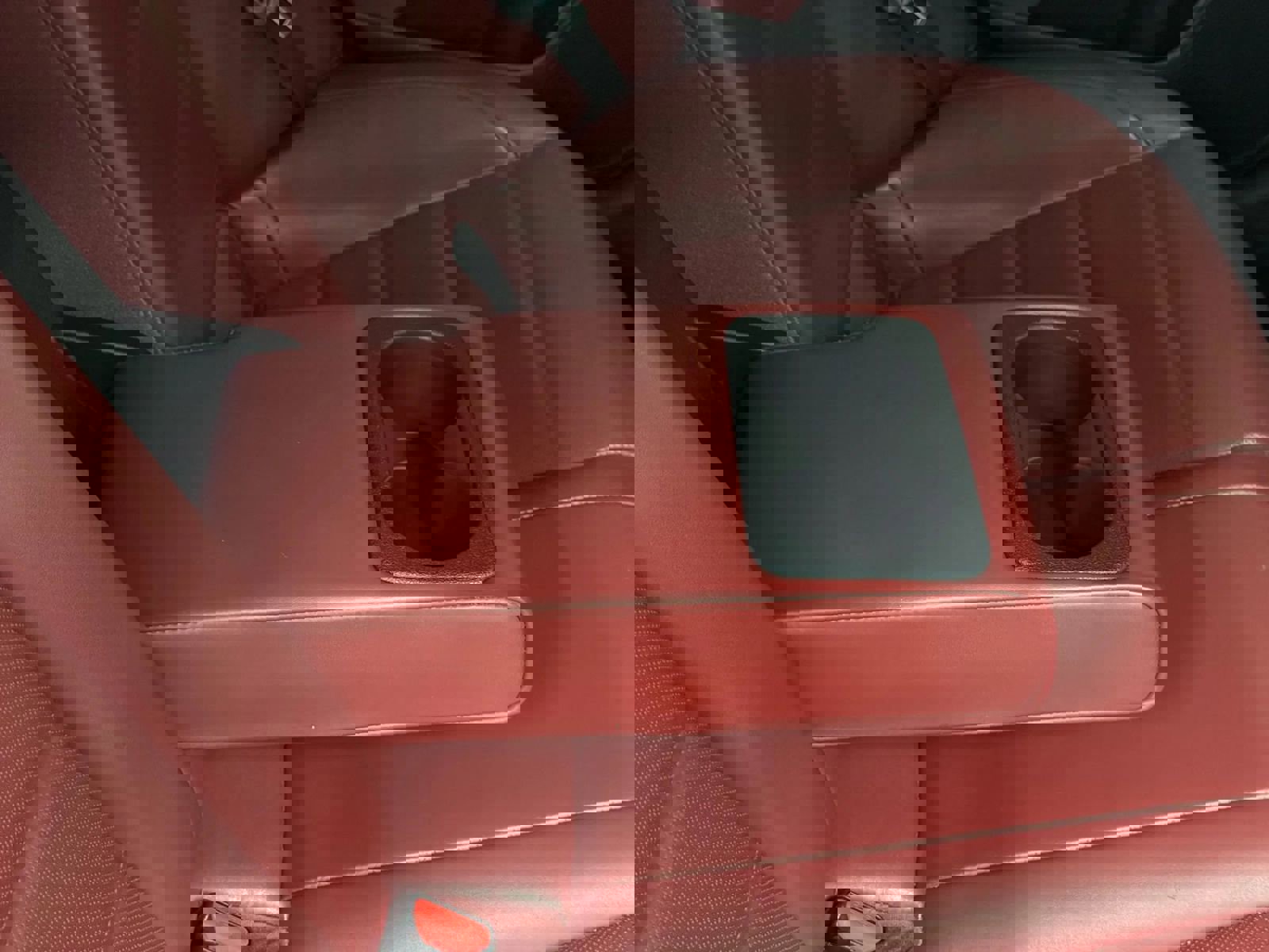 Used 2019 Kia Stinger GT2 image 32