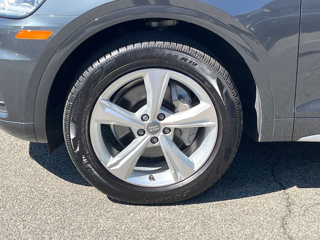 Used 2020 Audi Q5 2.0T Premium Plus w/ Premium Plus Package AWD/4WD image 8