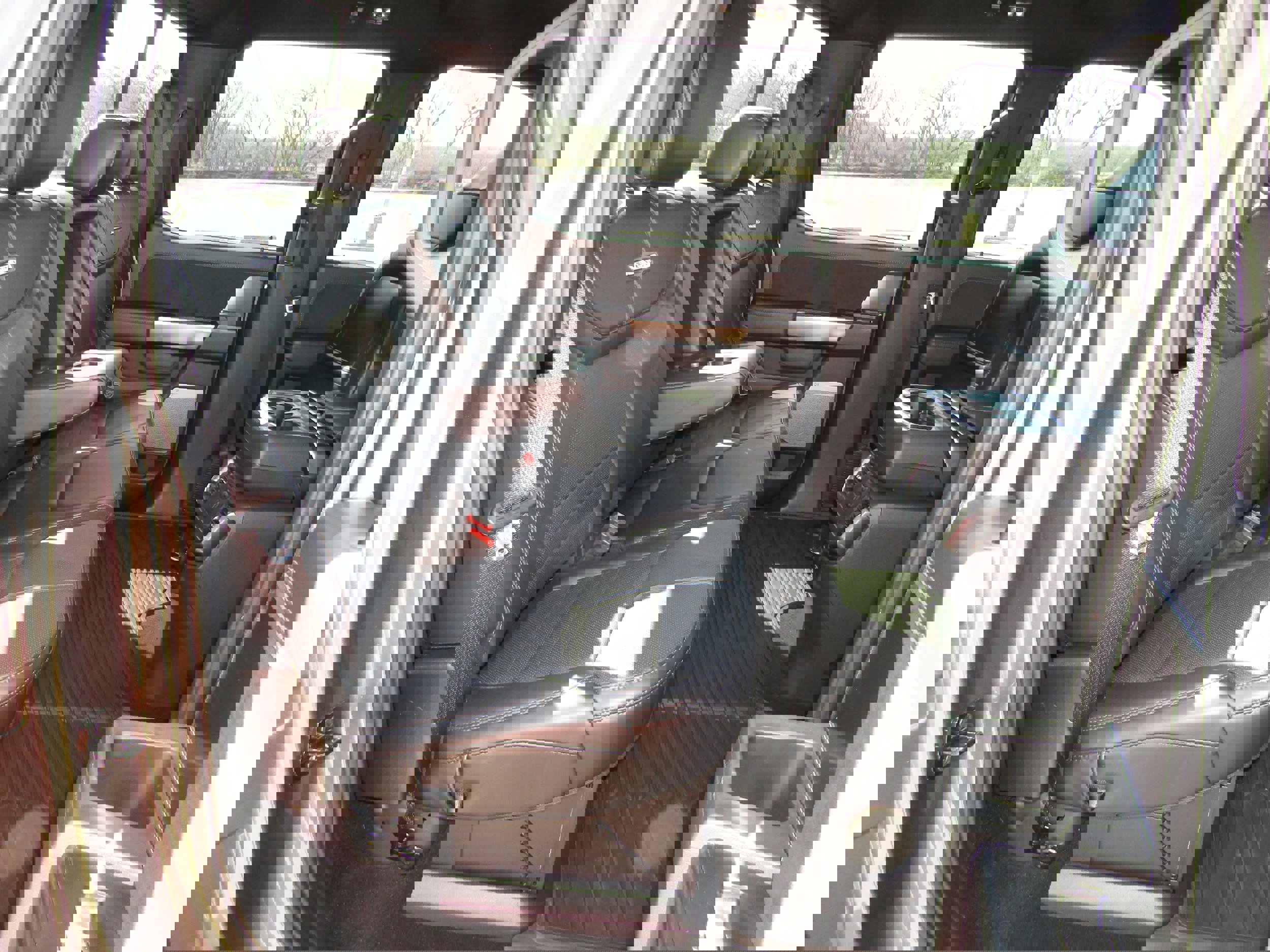 Used 2024 Ford F150 Platinum w/ FX4 Off-Road Package image 24