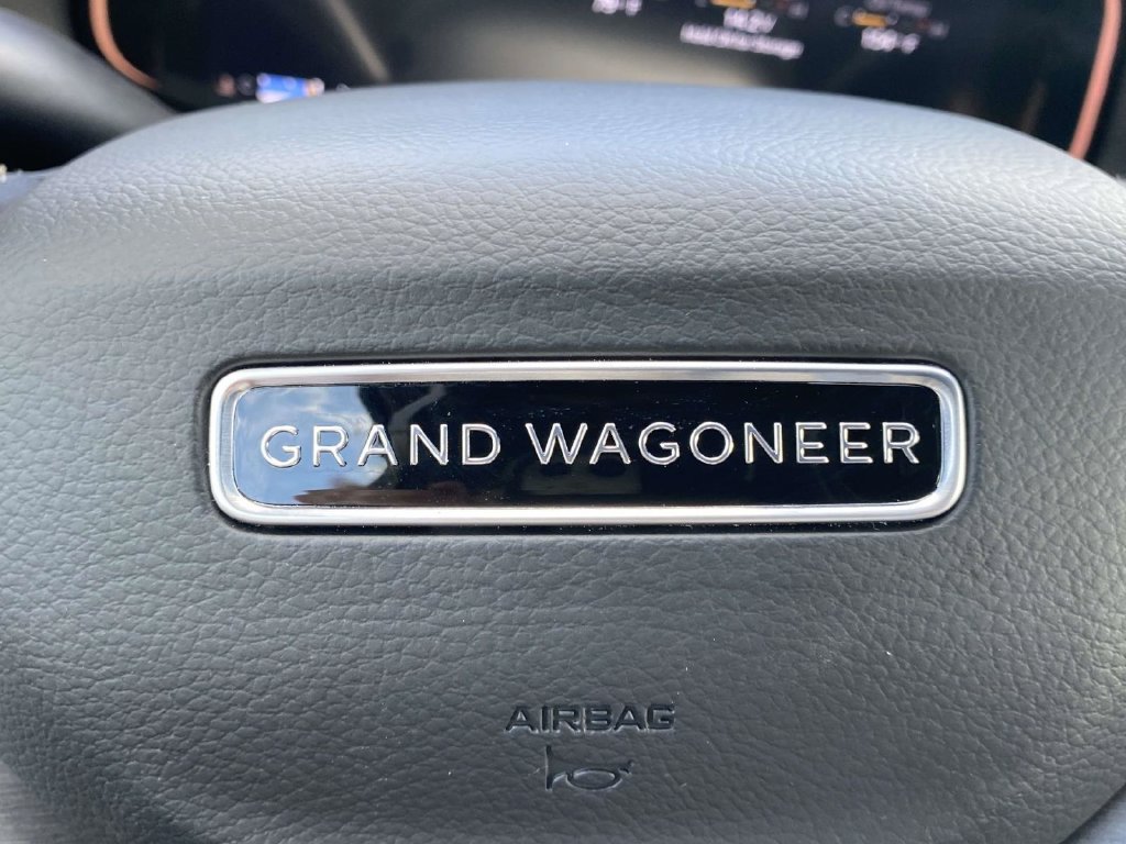 New 2026 Jeep Grand Wagoneer Limited w/ Premium Group II AWD/4WD image 29