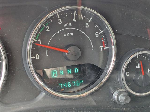 Used 2018 Jeep Wrangler Unlimited Sahara image 12