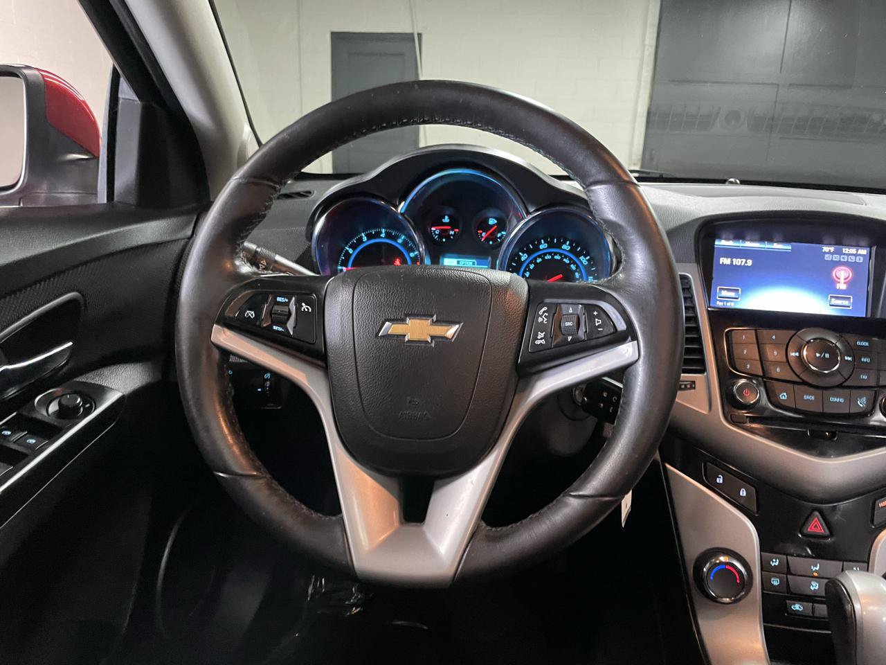 Used 2014 Chevrolet Cruze LT w/ All-Star Edition FWD image 22