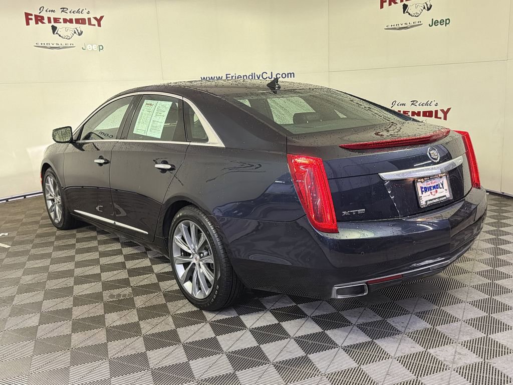 Used 2013 Cadillac XTS Luxury w/ Driver Awareness Package image 7