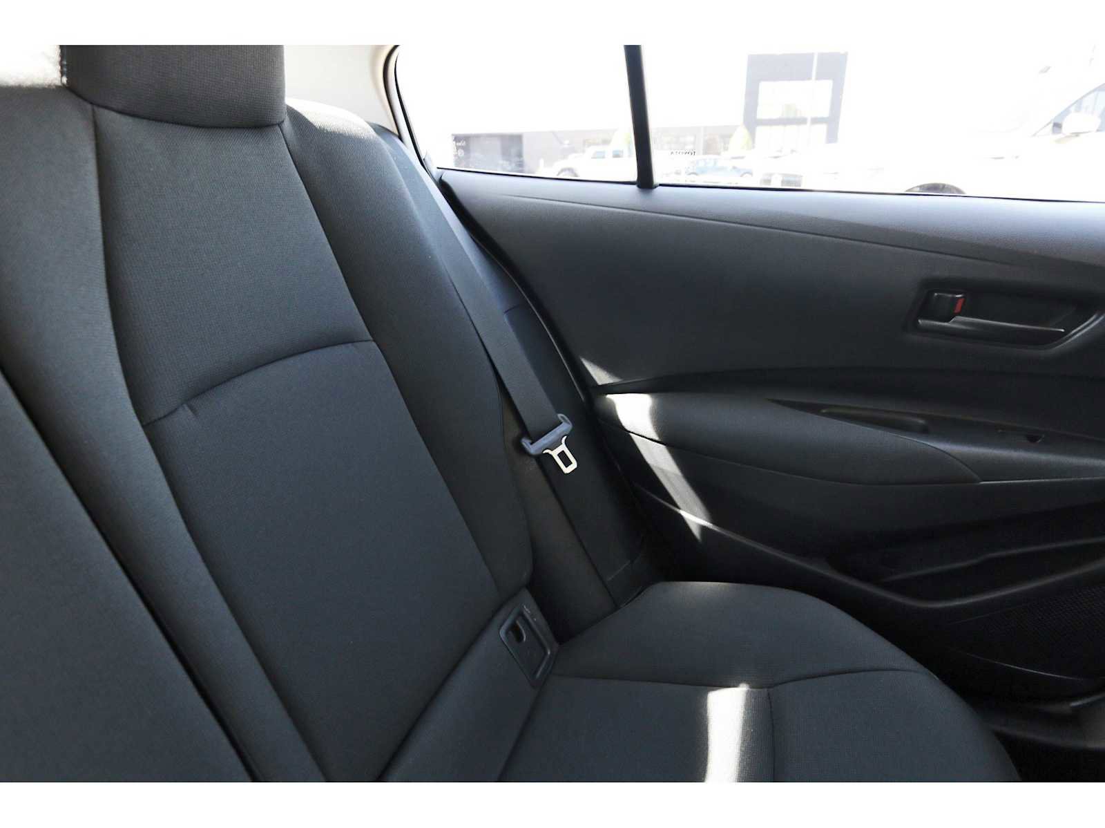 Used 2026 Toyota Corolla LE image 10