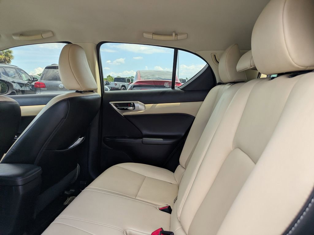 Used 2016 Lexus CT 200h w/ Accessory Package 2 image 16