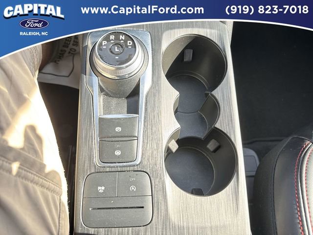 Used 2024 Ford Escape ST-Line image 31