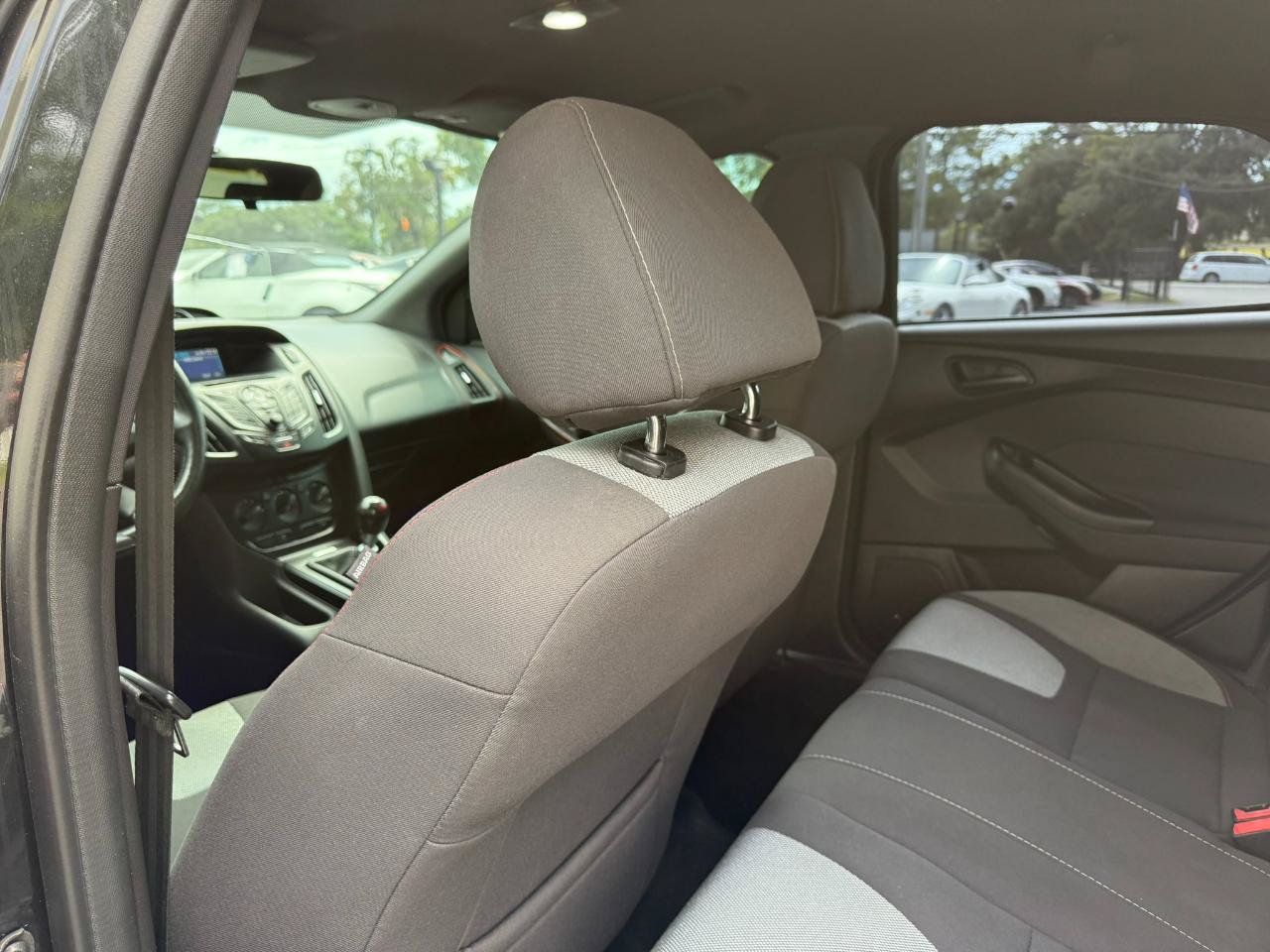 Used 2014 Ford Focus ST FWD image 27