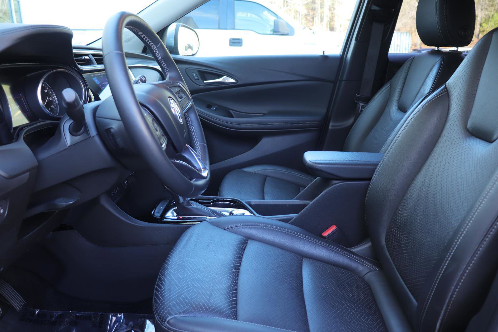 Used 2023 Buick Encore GX Essence w/ Experience Buick Package image 12