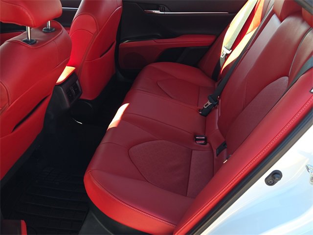 Used 2021 Toyota Camry XSE image 16