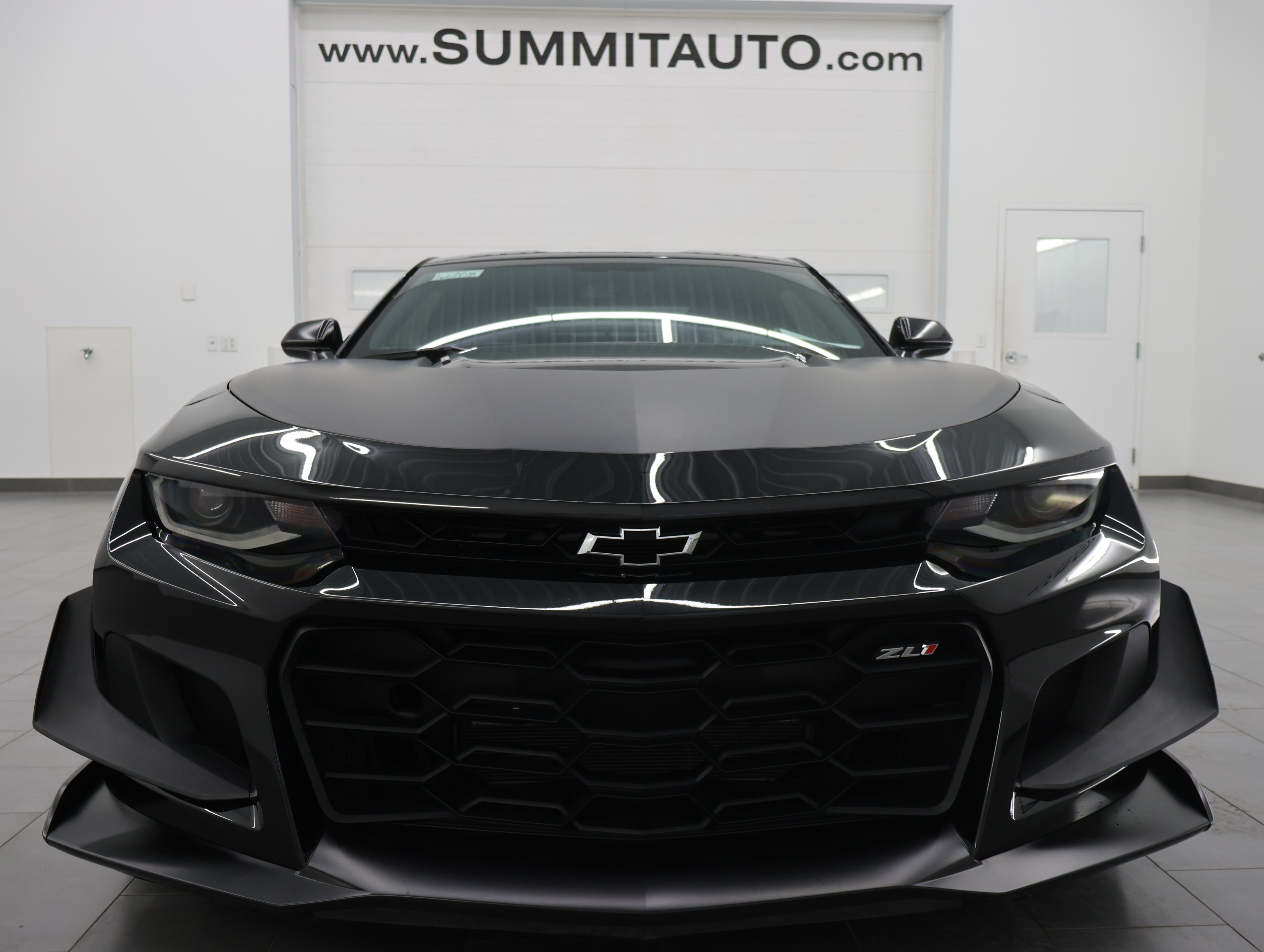 Used 2019 Chevrolet Camaro ZL1 RWD image 22