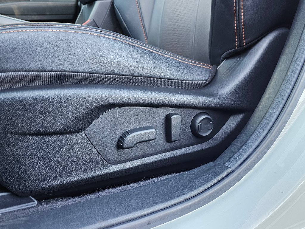 Certified 2025 Subaru Crosstrek 2.5i Limited w/ Crosstrek Mirror Package AWD/4WD image 25