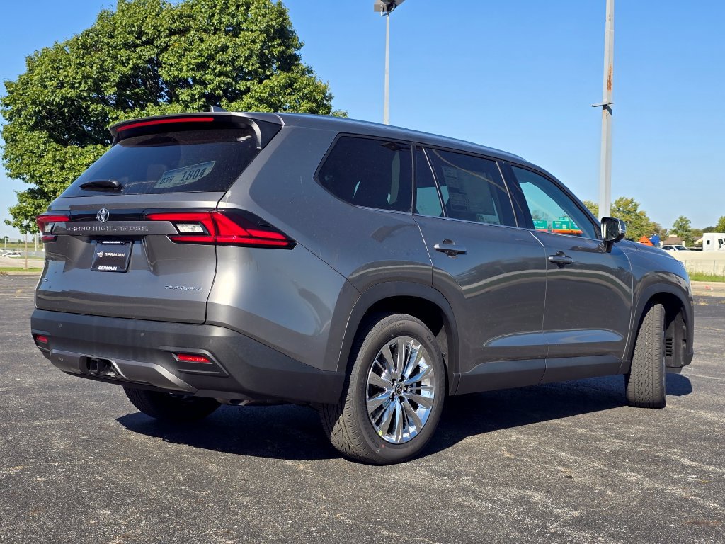 New 2026 Toyota Grand Highlander AWD image 17