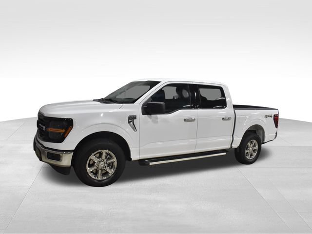 Used 2025 Ford F150 XLT w/ Equipment Group 301A Standard AWD/4WD image 3