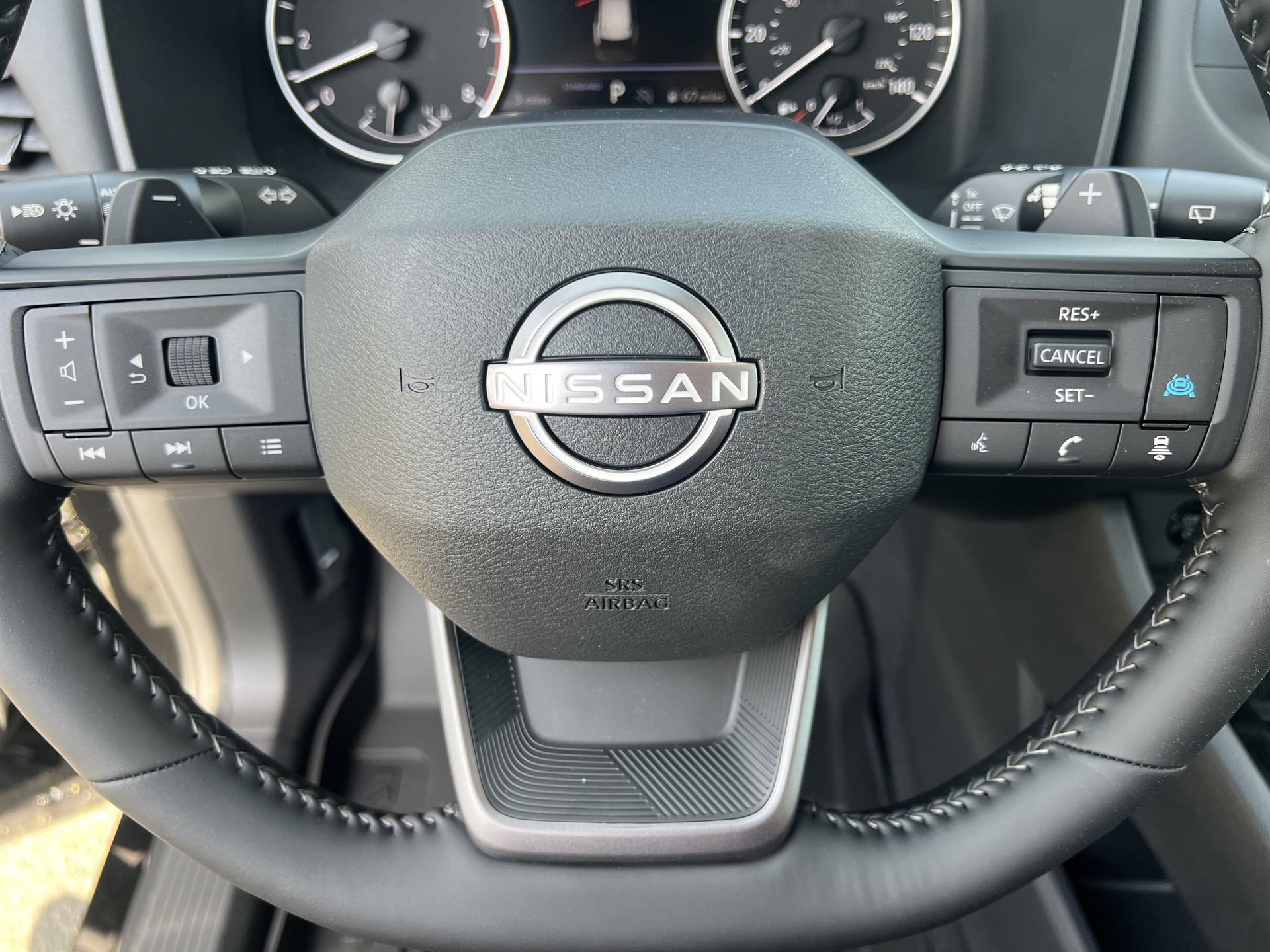 New 2026 Nissan Rogue SV w/ Cold Weather Package FWD image 8