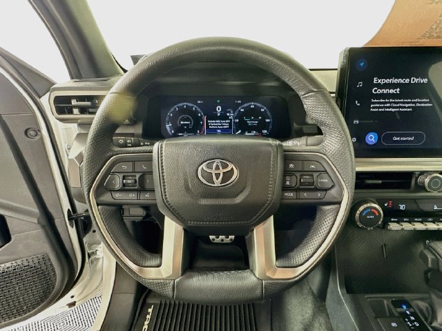 Used 2024 Toyota Tacoma TRD Sport AWD/4WD image 15