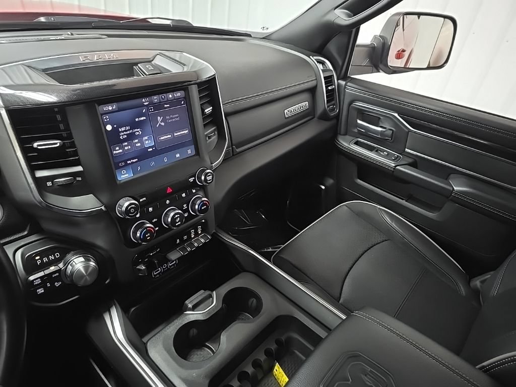 Used 2022 RAM 2500 Laramie w/ Night Edition AWD/4WD image 27