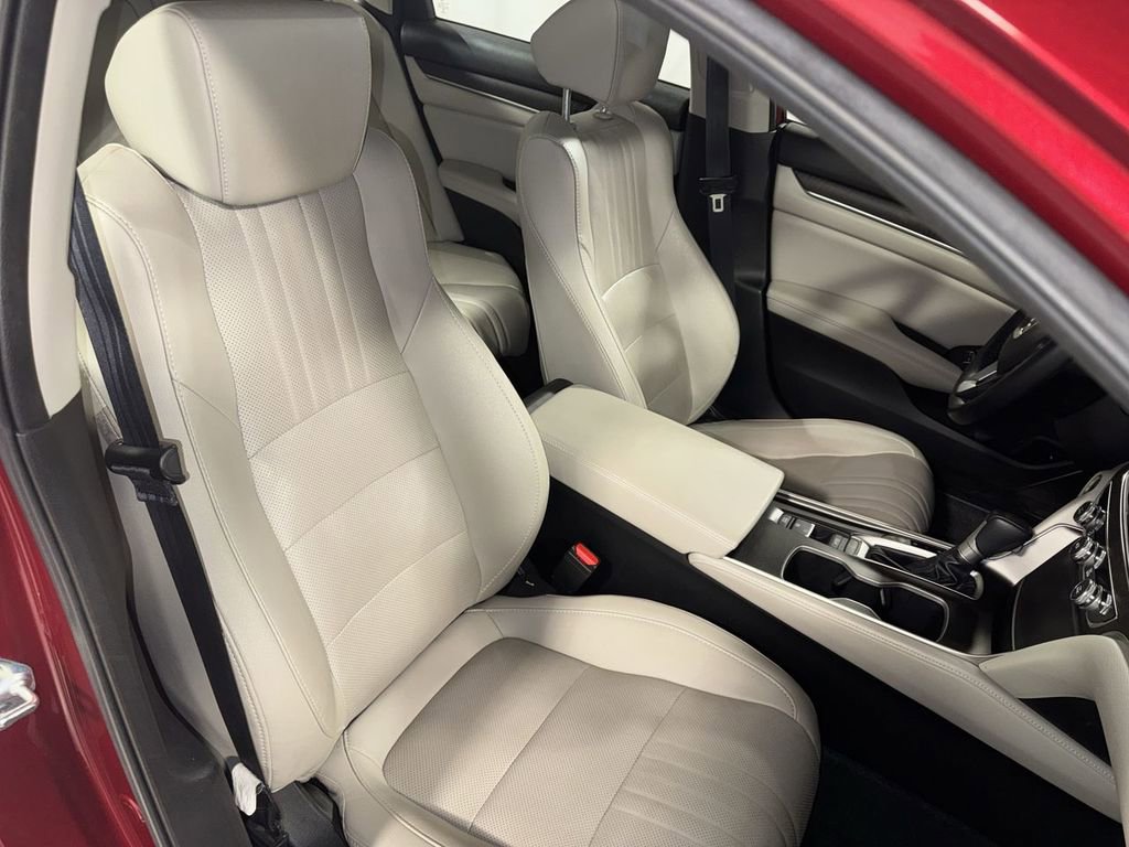 Used 2021 Honda Accord EX-L image 32