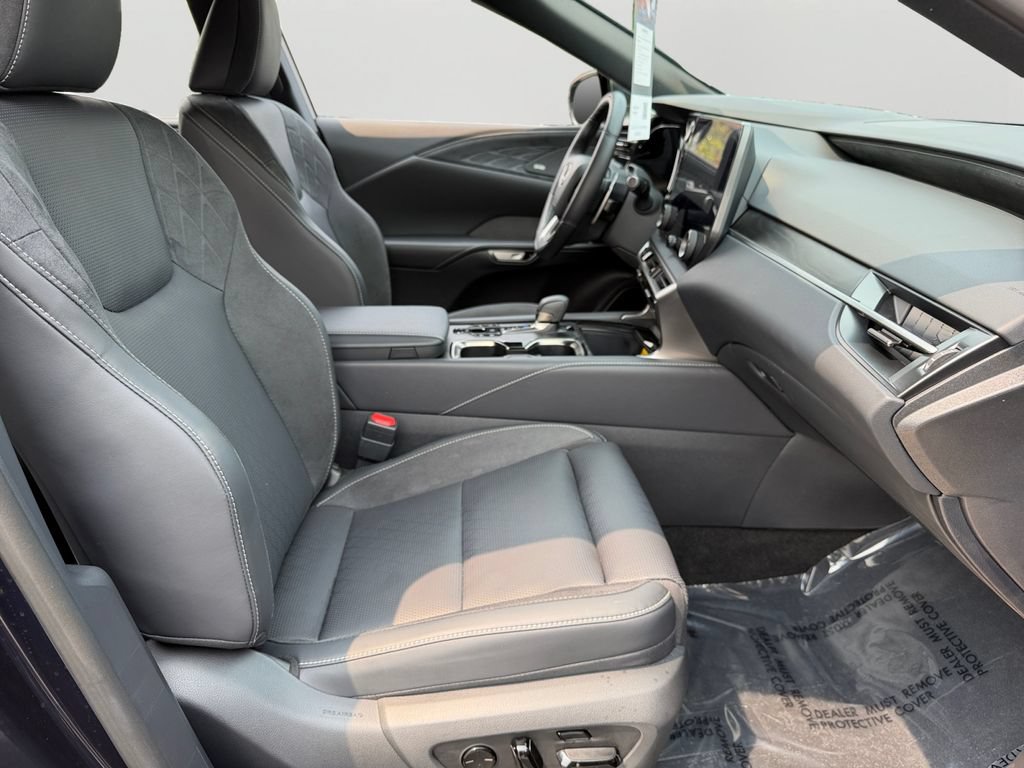Certified 2026 Lexus RX 450h AWD w/ Convenience Package image 9