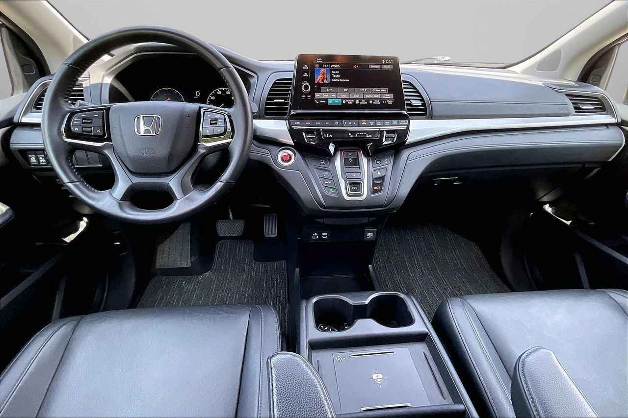 Used 2025 Honda Odyssey EX-L image 14