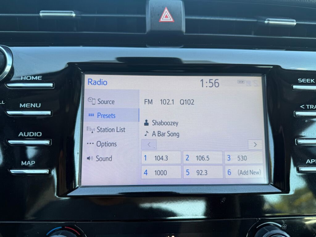 Used 2019 Toyota Camry LE image 18