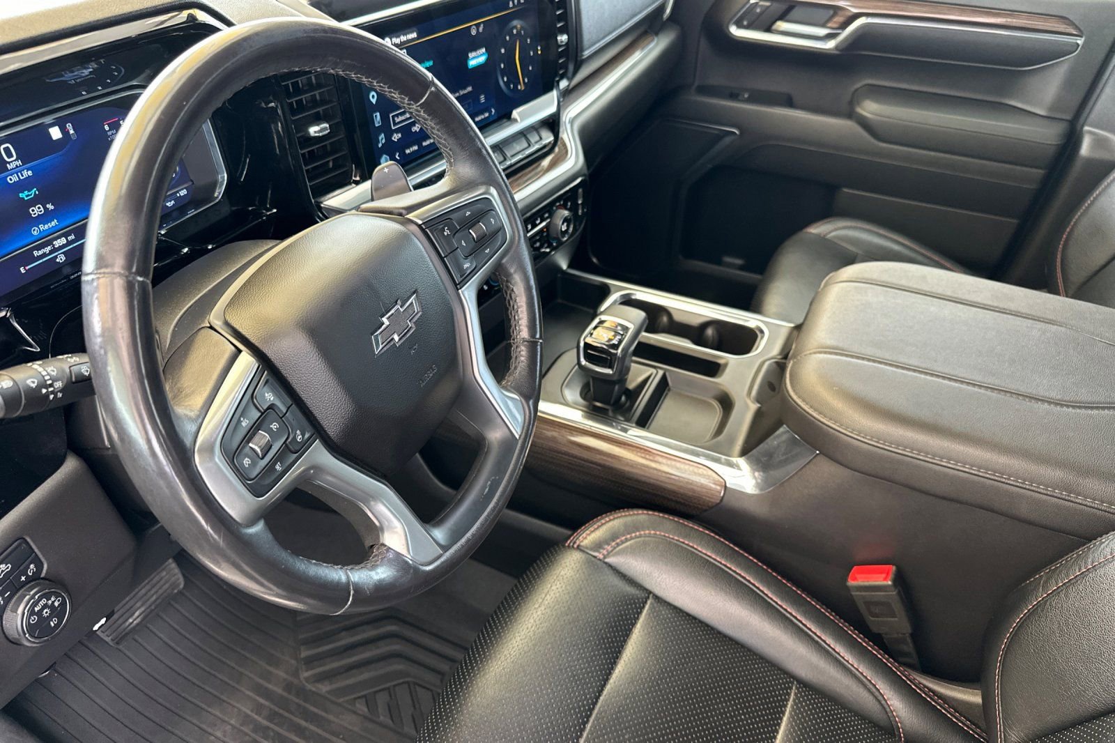 Used 2023 Chevrolet Silverado 1500 LT Trail Boss w/ Protection Package image 10