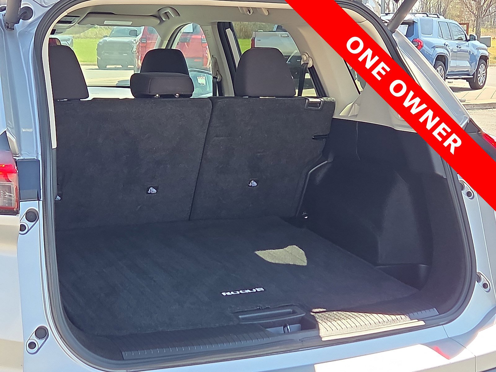 Used 2024 Nissan Rogue SV AWD/4WD image 9