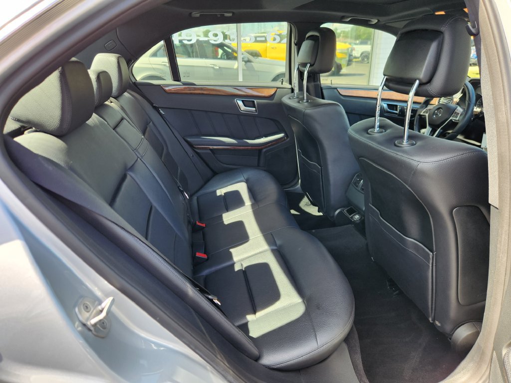 Used 2013 Mercedes-Benz E 350 4MATIC Sedan image 45