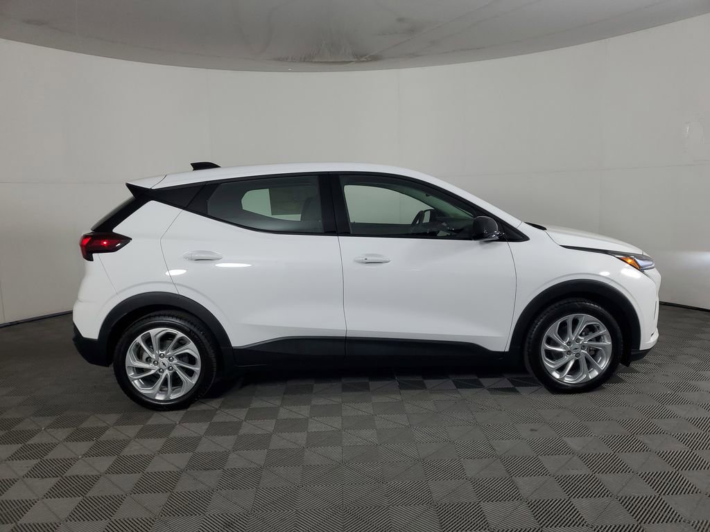 New 2027 Chevrolet Bolt LT w/ Comfort Package image 3