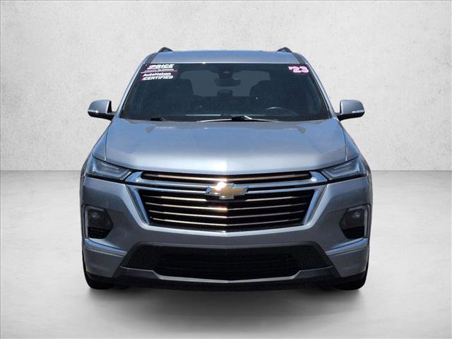 Used 2023 Chevrolet Traverse High Country FWD image 3