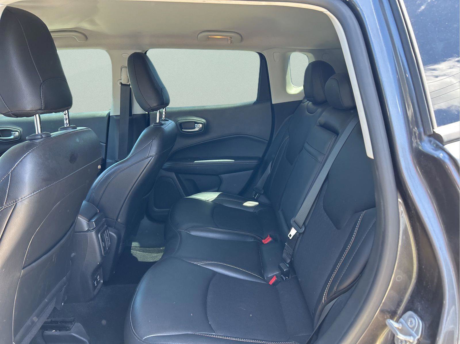 Certified 2019 Jeep Compass Latitude image 10