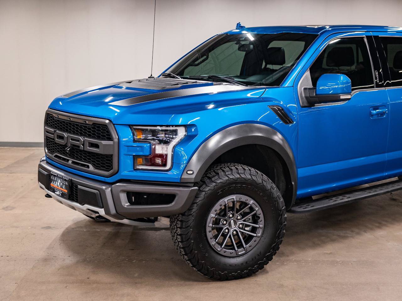 Used 2020 Ford F150 Raptor w/ Equipment Group 802A Luxury AWD/4WD image 18