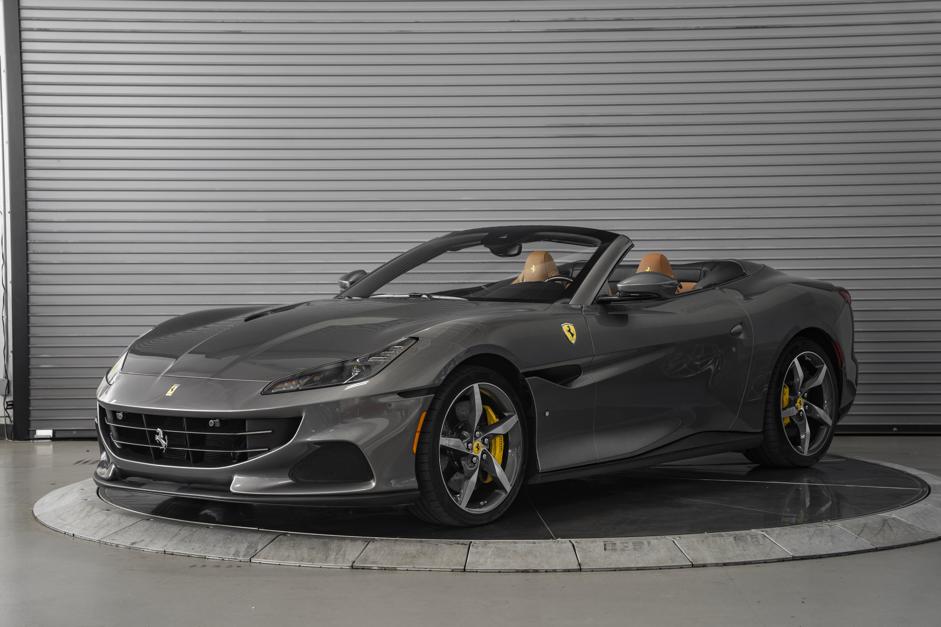 Used 2022 Ferrari Portofino M RWD image 1