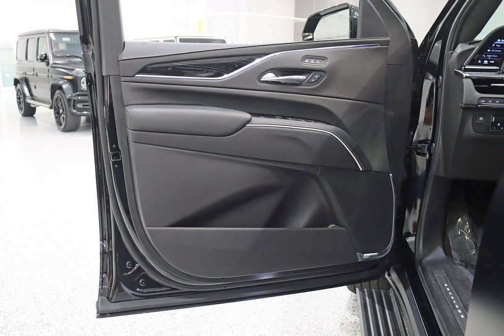 Used 2024 Cadillac Escalade V image 42