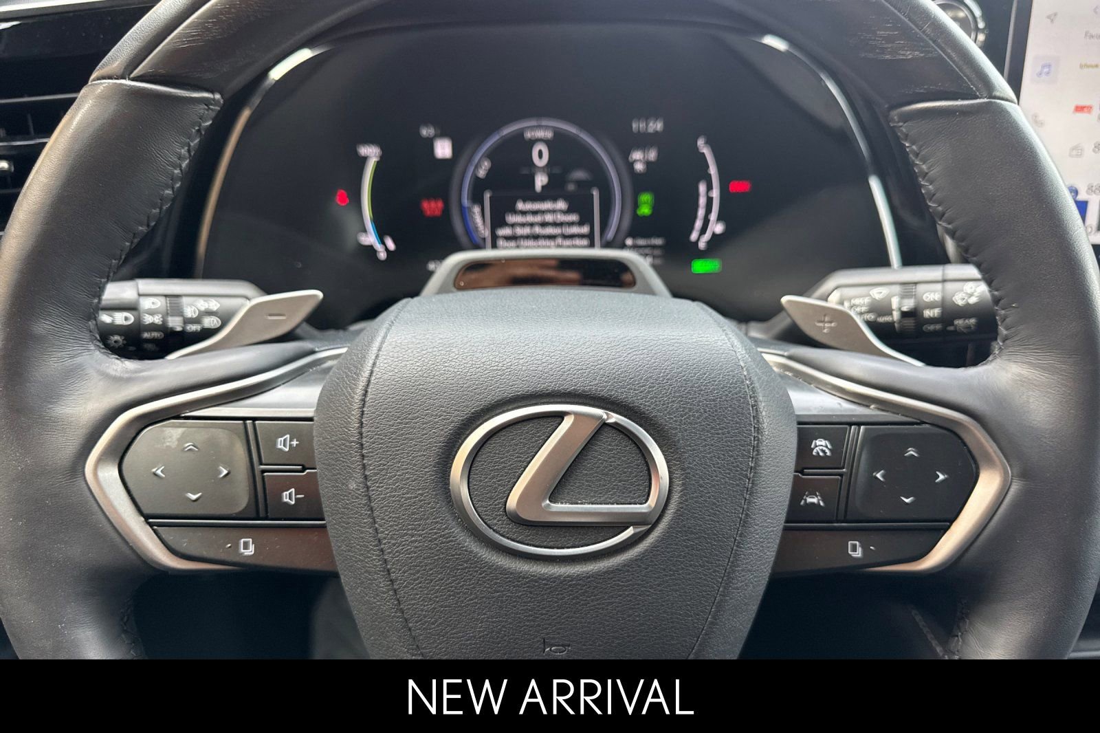 Certified 2024 Lexus RX 450h AWD w/ Convenience Package image 27
