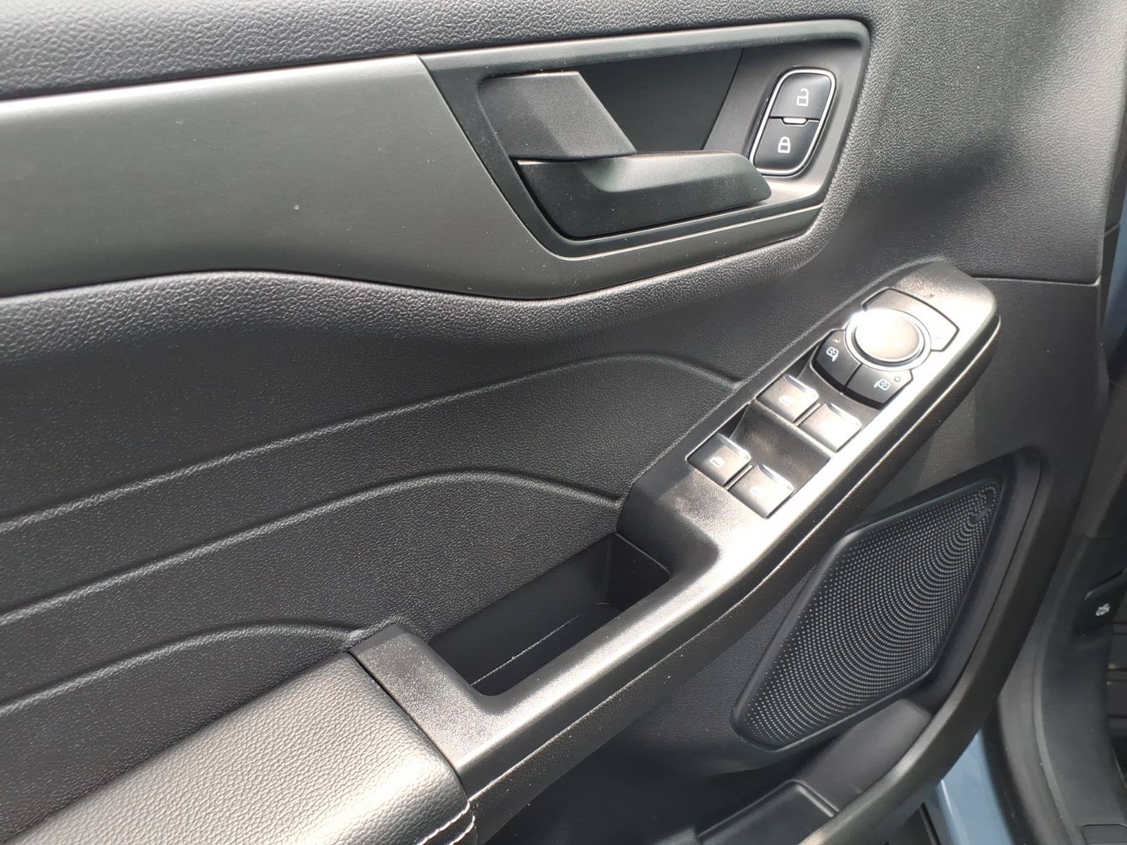 Used 2024 Ford Escape Active w/ Tech Pack #1 AWD/4WD image 14