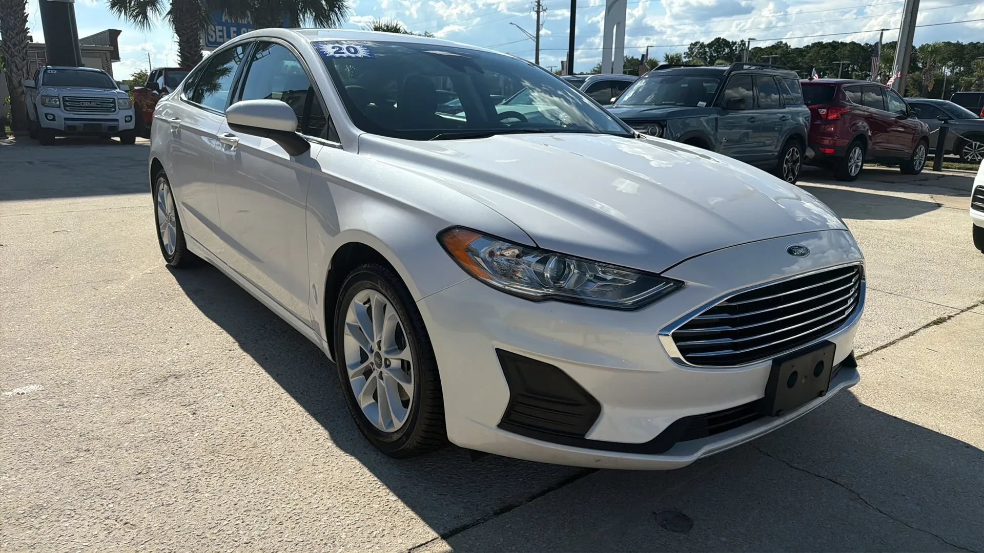 Used 2020 Ford Fusion SE FWD image 7