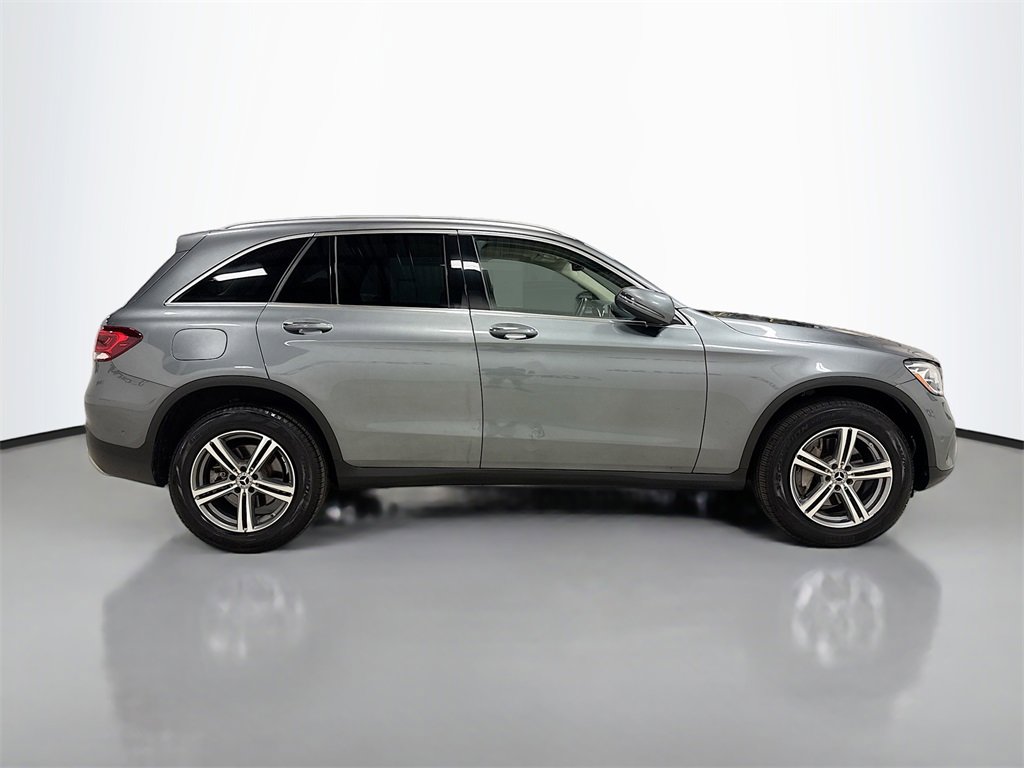 Used 2021 Mercedes-Benz GLC 300 4MATIC image 7