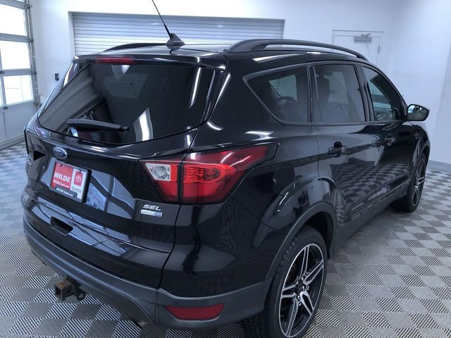 Used 2019 Ford Escape SEL w/ SEL Sport Appearance Package image 34