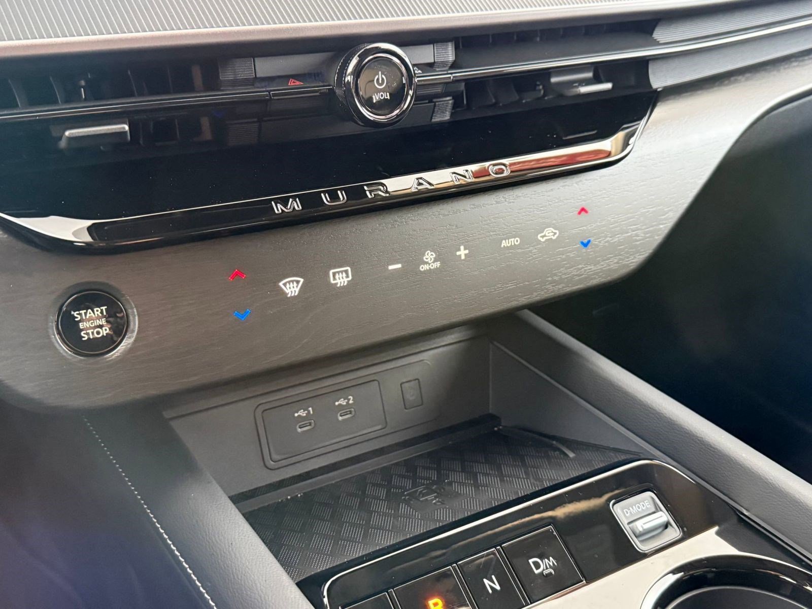 Certified 2025 Nissan Murano SV image 15