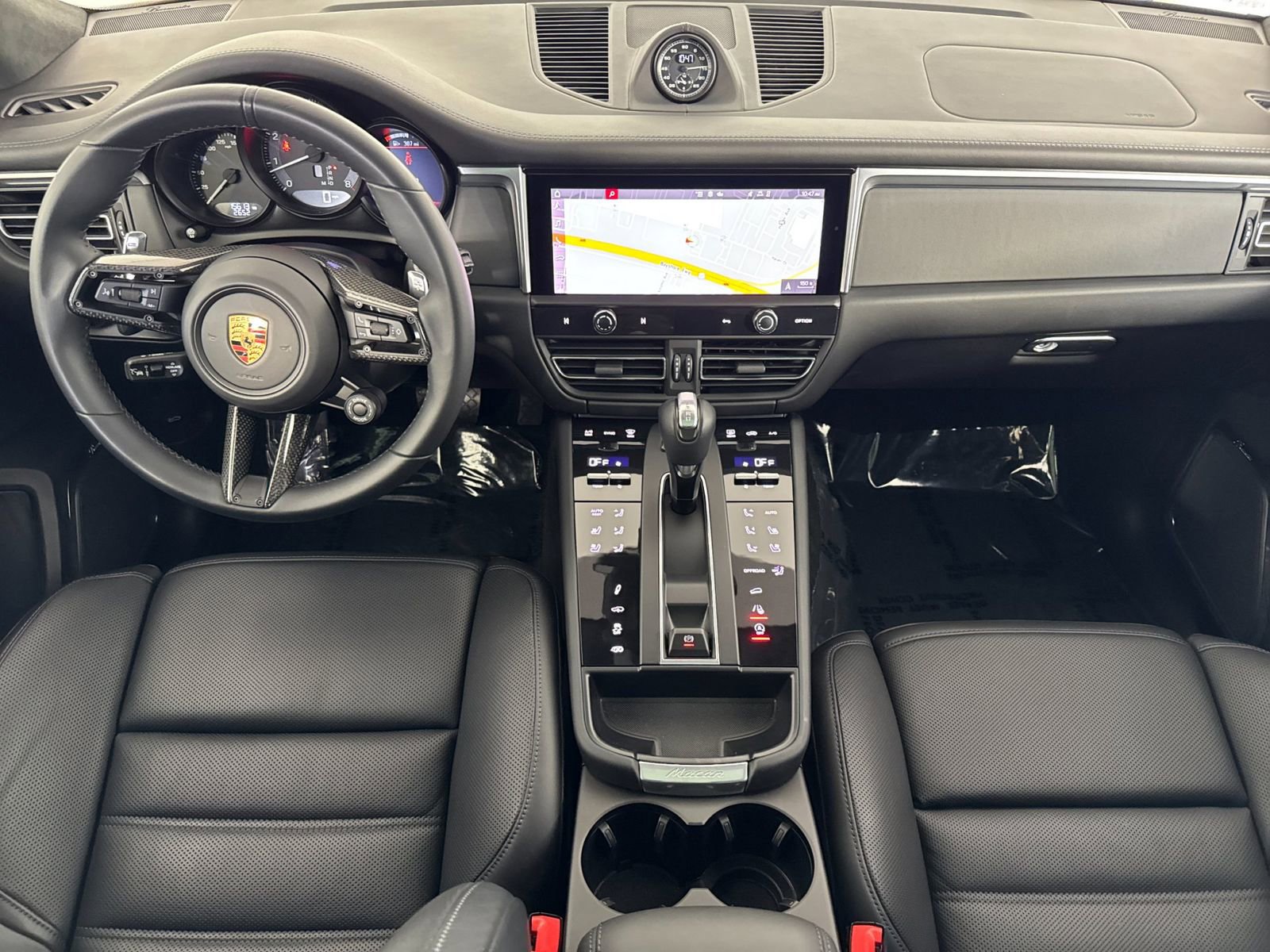 Certified 2022 Porsche Macan GTS image 6