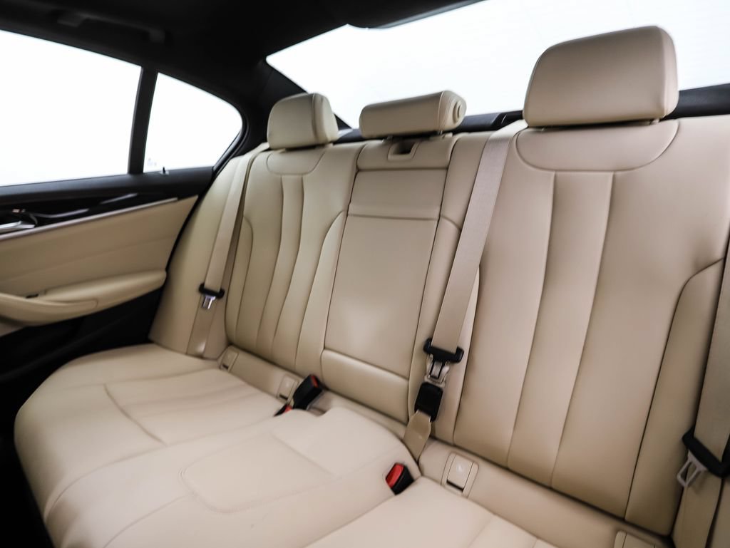 Used 2019 BMW 530i xDrive w/ Convenience Package AWD/4WD image 23