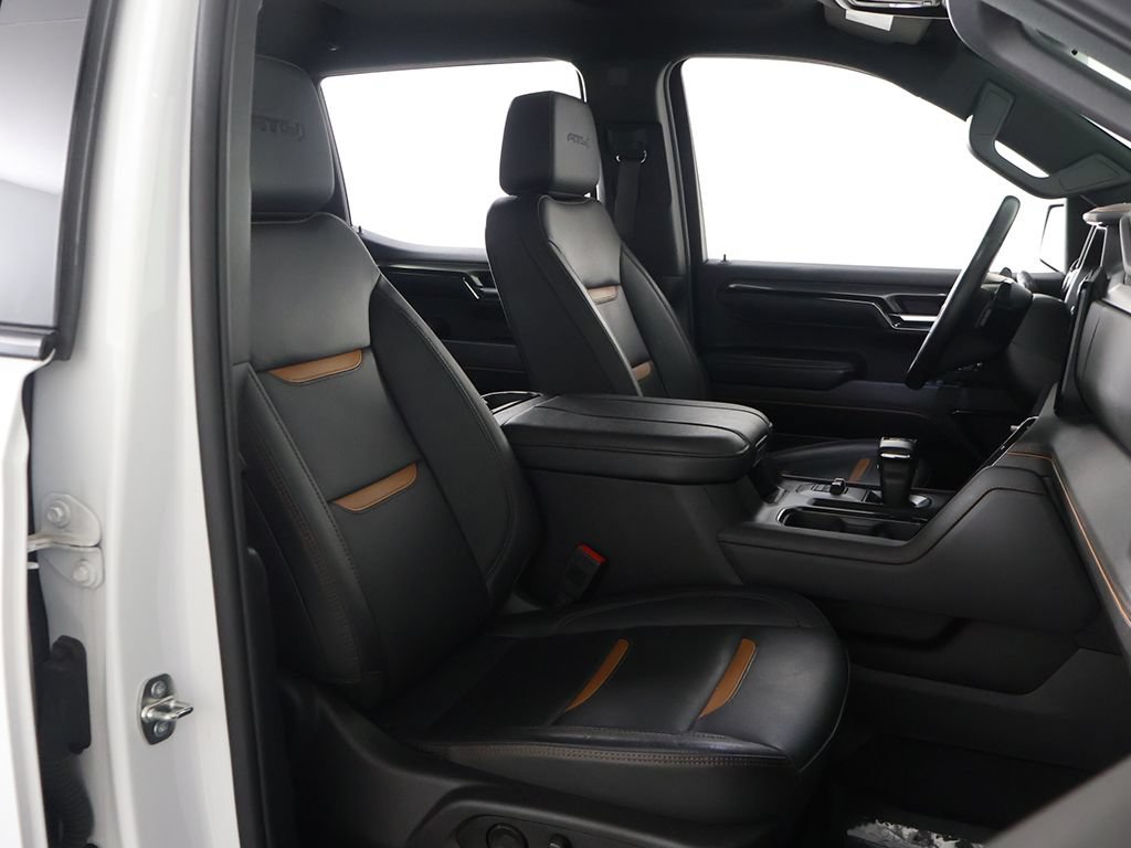 Used 2024 GMC Sierra 1500 AT4 w/ AT4 Preferred Package AWD/4WD image 29