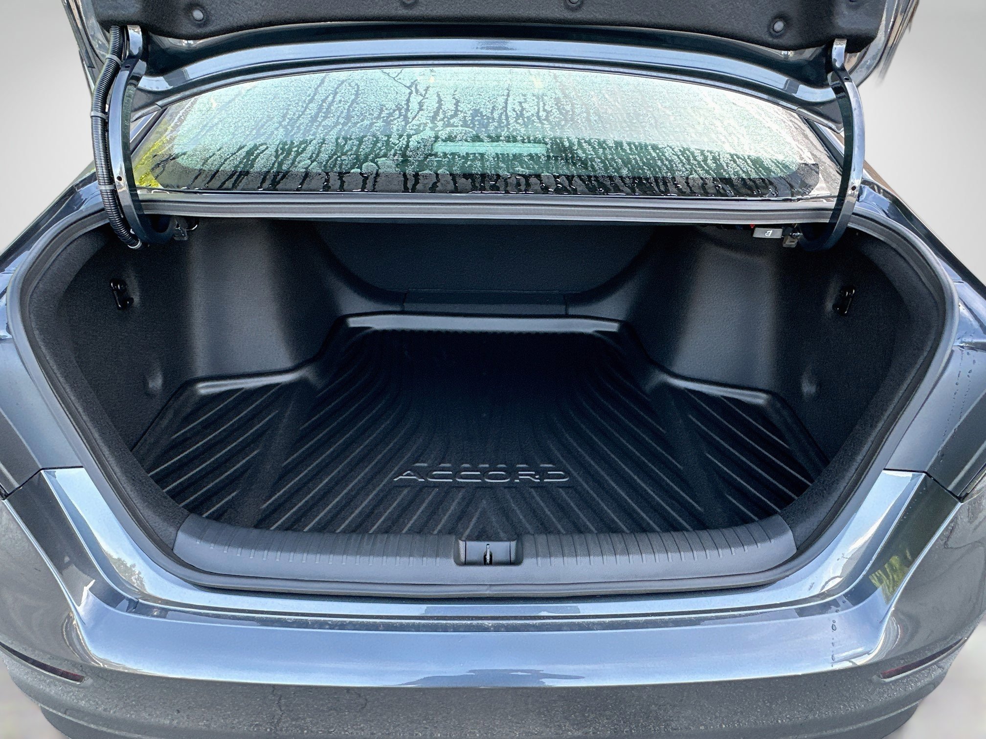 Used 2025 Honda Accord LX image 19