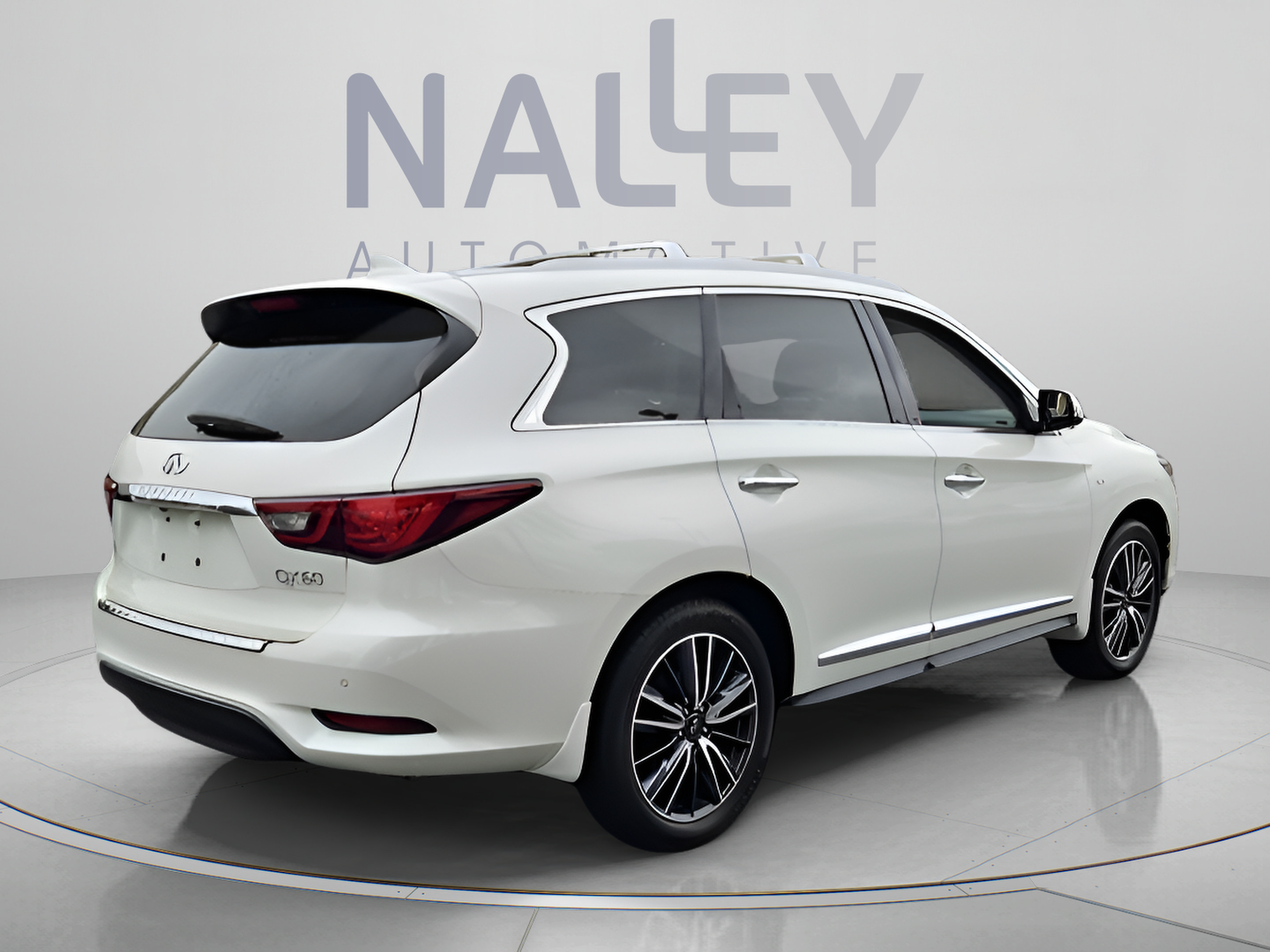 Used 2020 INFINITI QX60 Luxe w/ Essential Package FWD image 5