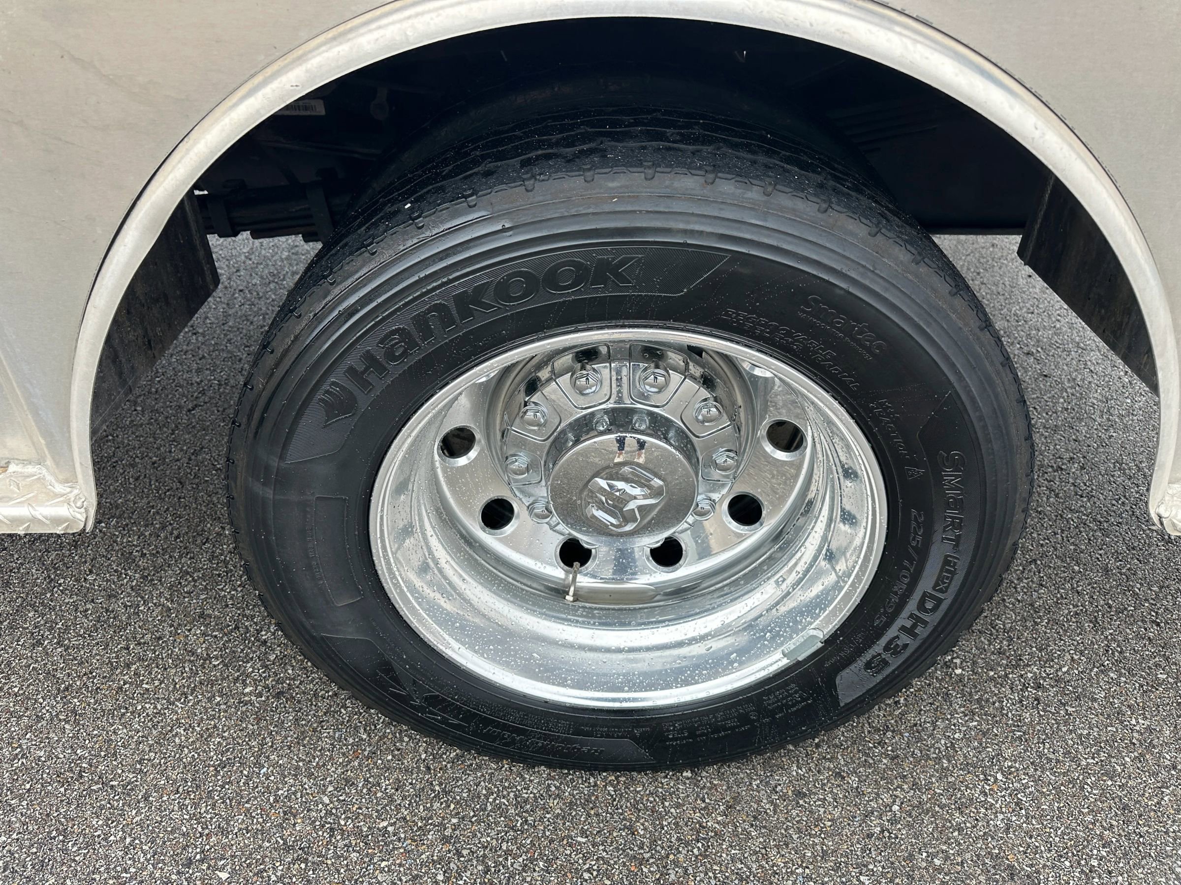 Used 2024 RAM 4500 Laramie image 2