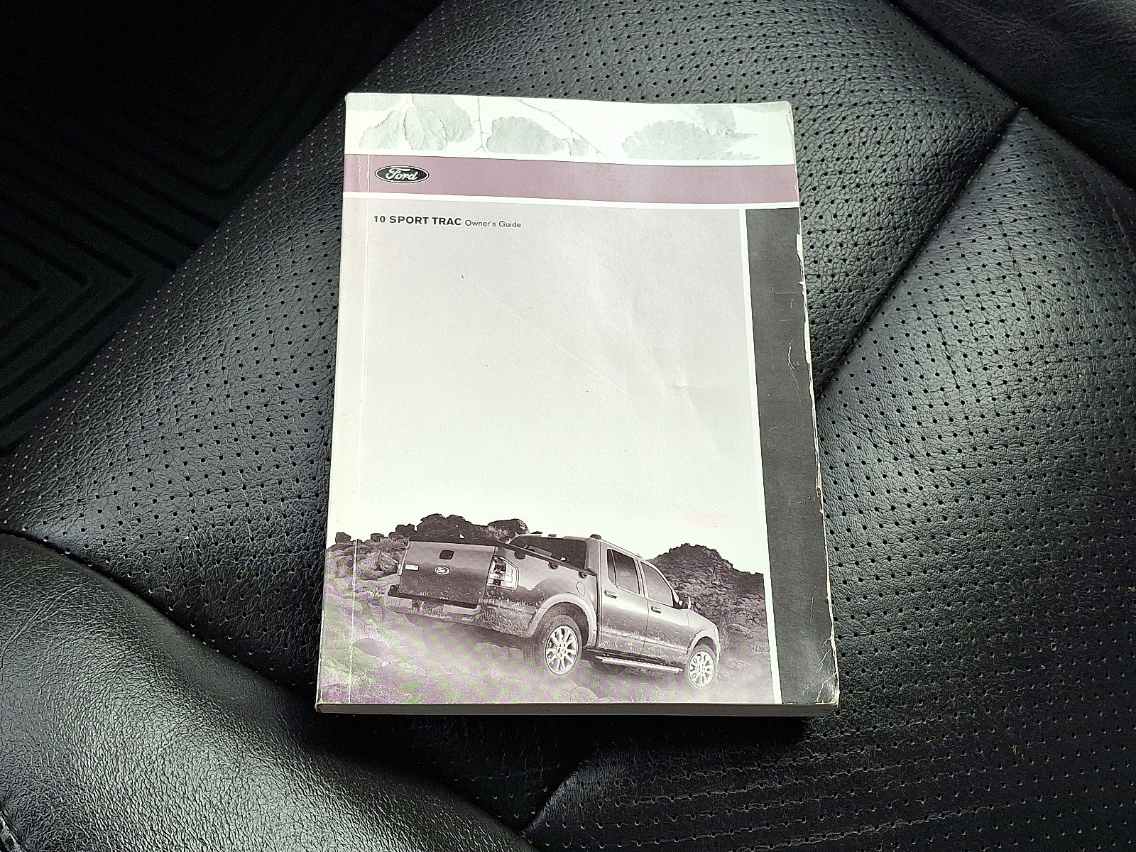 Used 2010 Ford Explorer Sport Trac Limited AWD/4WD image 27