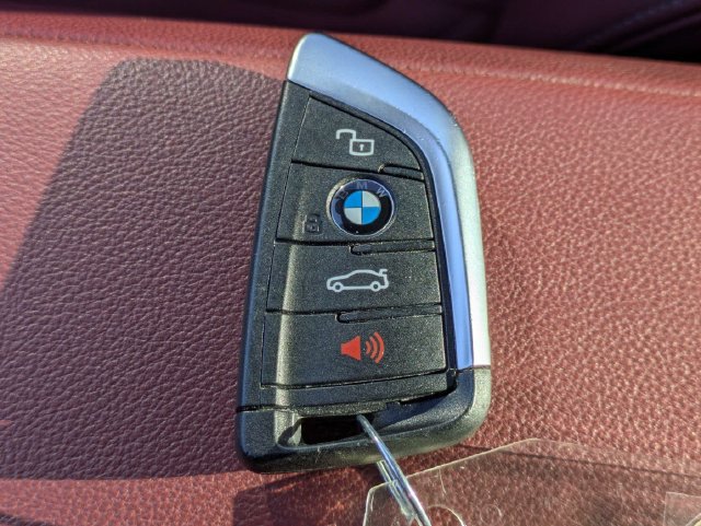 Used 2022 BMW 430i xDrive Convertible w/ M Sport Package AWD/4WD image 23