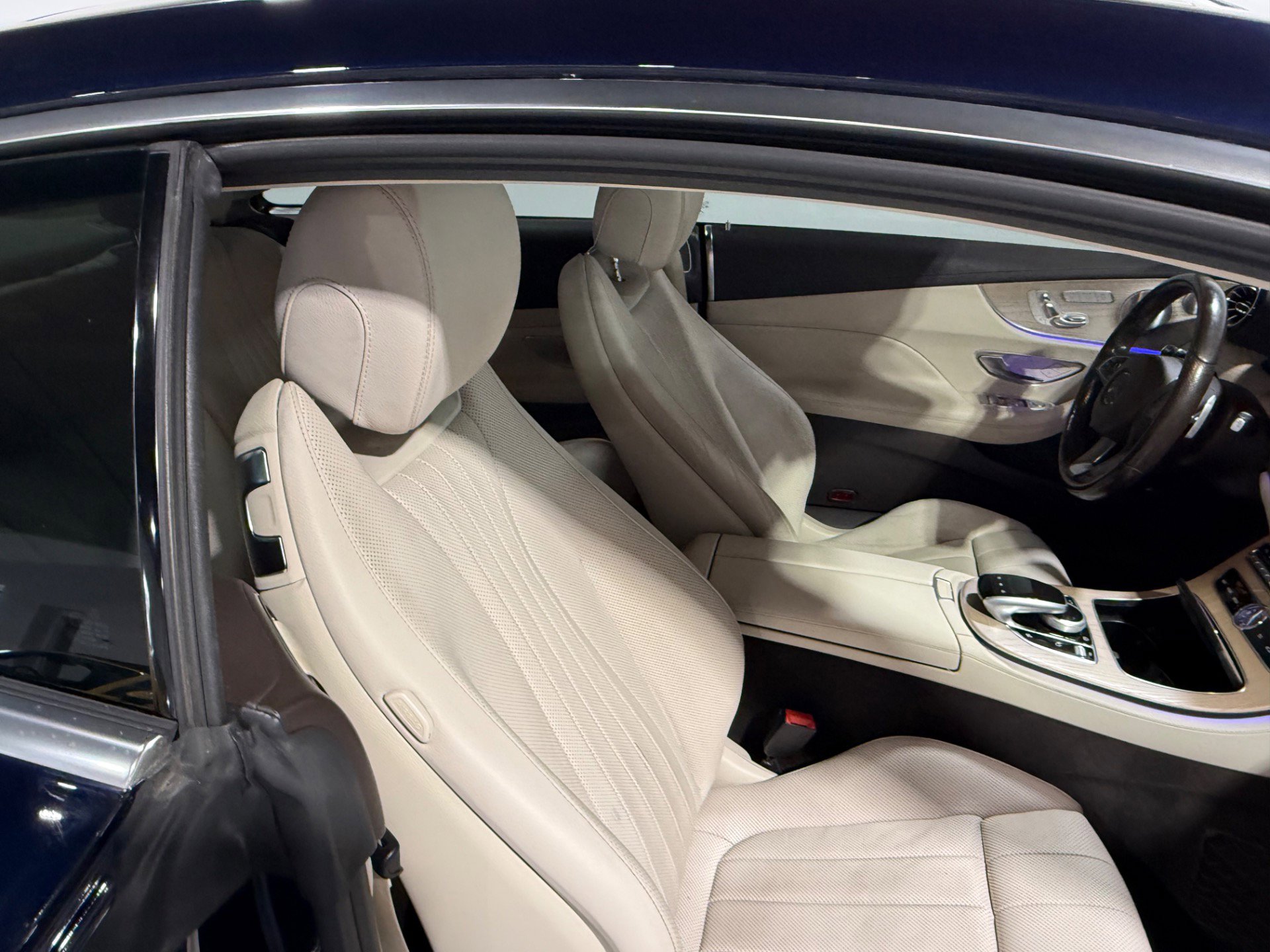 Used 2018 Mercedes-Benz E 400 4MATIC Coupe image 55