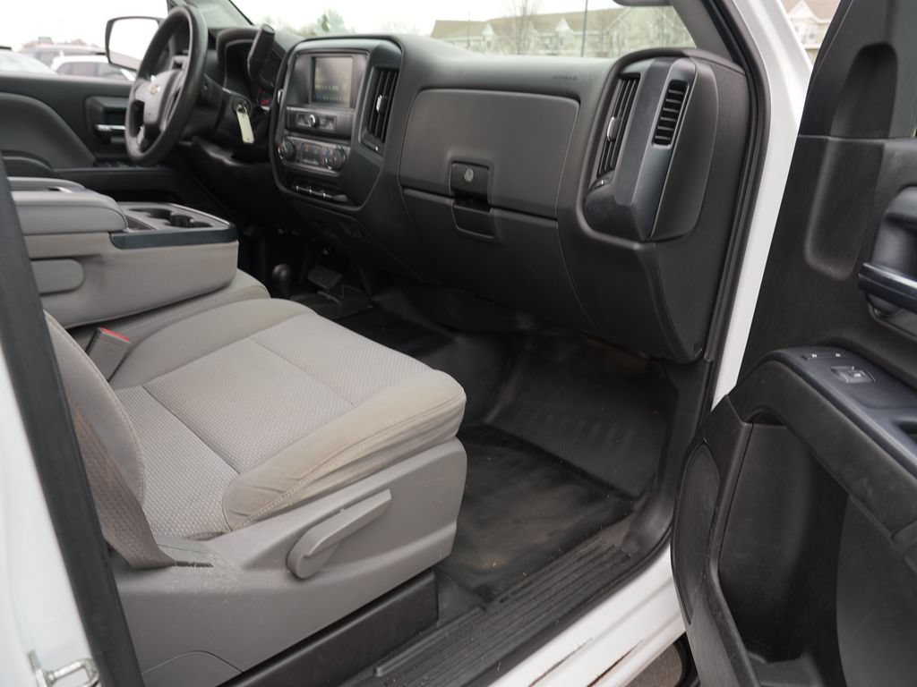Used 2016 Chevrolet Silverado 2500 W/T AWD/4WD image 26