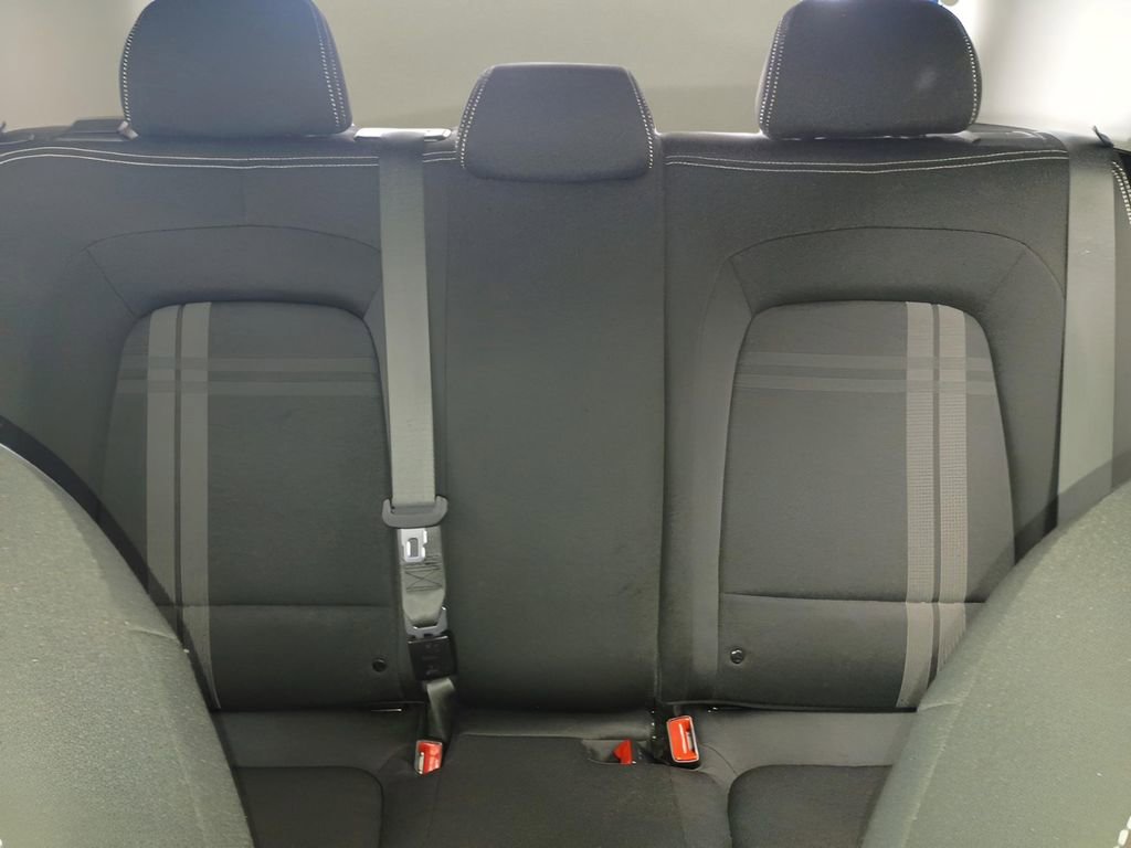 Used 2024 Hyundai Venue SEL FWD image 25